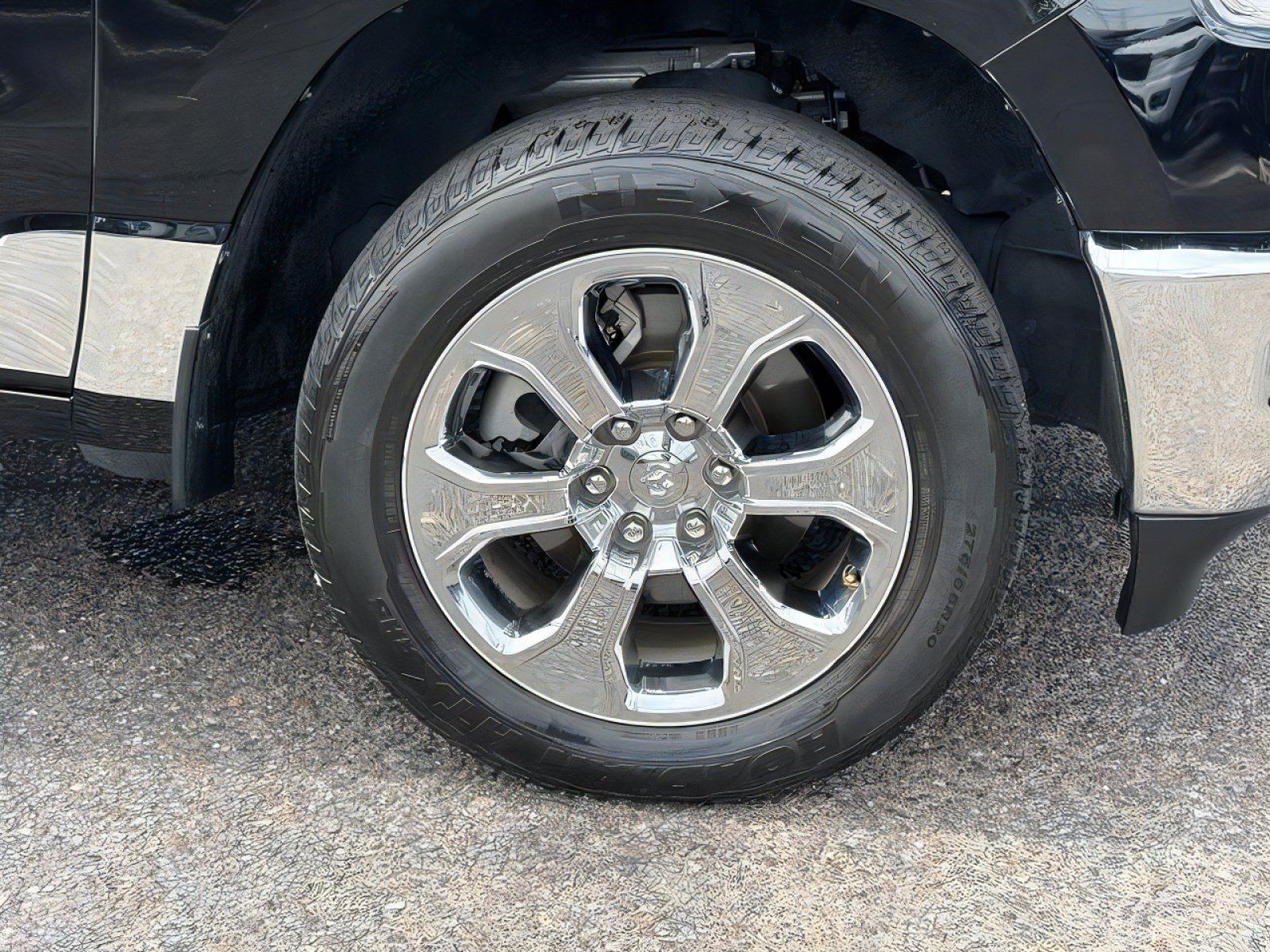 Used 2024 RAM 1500 Big Horn AWD/4WD image 10