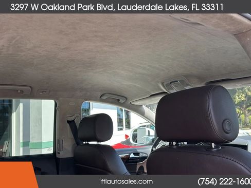 Used 2015 Audi Q7 TDI Prestige w/ Prestige Package image 39