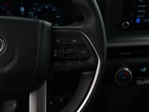 Used 2024 Toyota Tacoma TRD Off-Road image 24