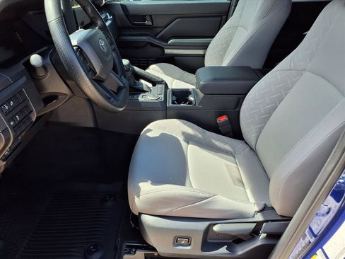 Certified 2025 Toyota Tacoma SR5 image 14