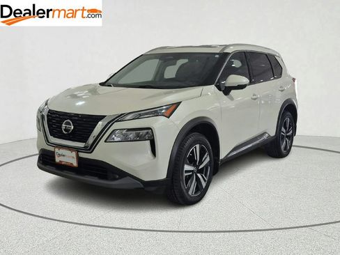 Used 2021 Nissan Rogue SL FWD image 1