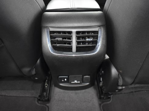 Used 2024 Chevrolet Malibu LT image 18