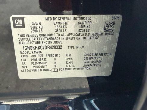 Used 2016 Chevrolet Suburban LT image 34