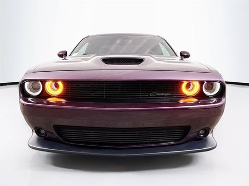 Used 2020 Dodge Challenger R/T Scat Pack w/ Scat Pack Stripe RWD image 25