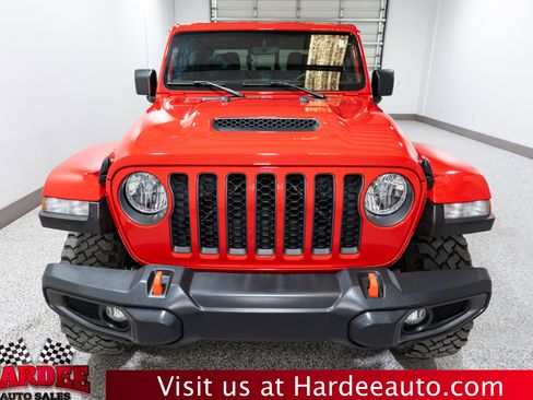 Used 2023 Jeep Gladiator Mojave w/ Cold Weather Group AWD/4WD image 7