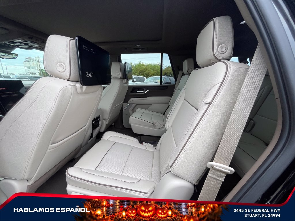 New 2027 GMC Yukon Denali w/ Denali Reserve Package AWD/4WD image 13