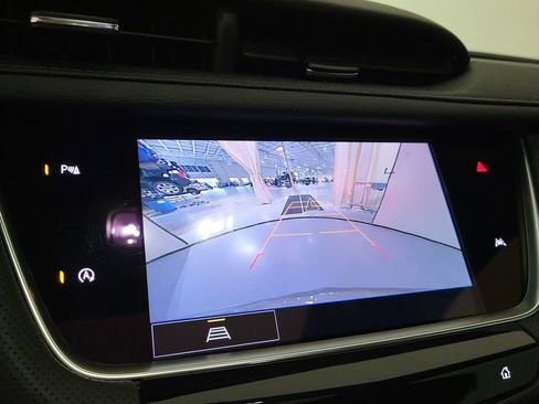 Used 2023 Cadillac XT6 Luxury FWD image 28