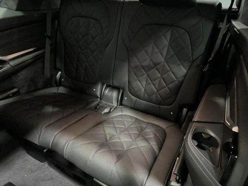 New 2026 BMW X7 xDrive40i w/ M Sport Package image 10
