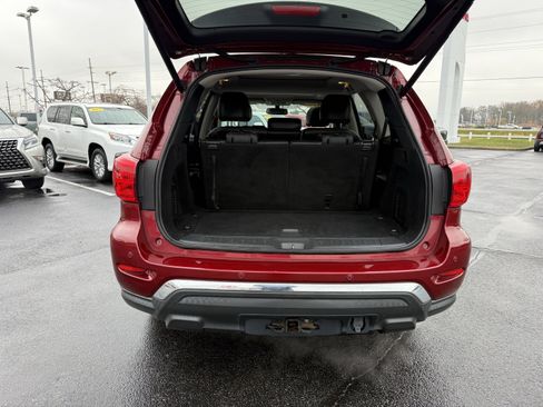 Used 2019 Nissan Pathfinder Platinum image 8