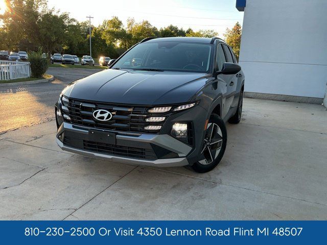 Used 2025 Hyundai Tucson SEL AWD/4WD image 4