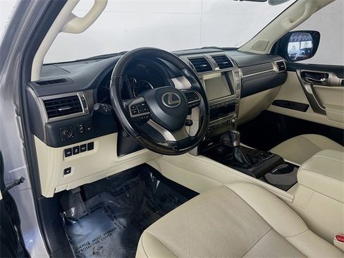 Used 2020 Lexus GX 460 Premium image 10