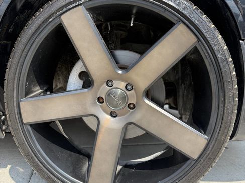 Used 2009 Dodge Challenger R/T w/ Sound Group image 9