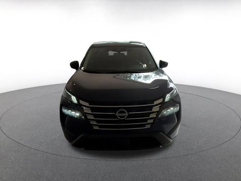Used 2026 Nissan Rogue SV FWD image 4