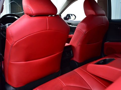 Used 2022 Toyota Camry XSE FWD image 23