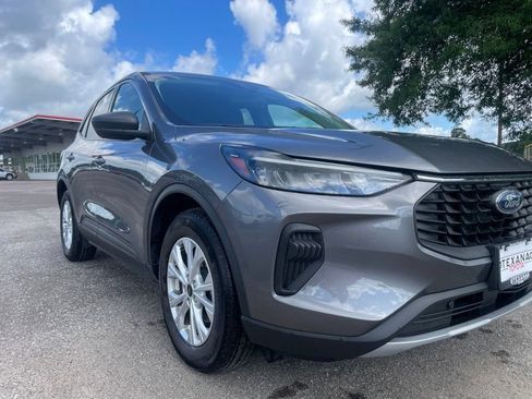 Used 2024 Ford Escape Active w/ Tech Pack #1 FWD image 10