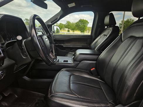Used 2021 Ford Expedition Limited RWD image 13