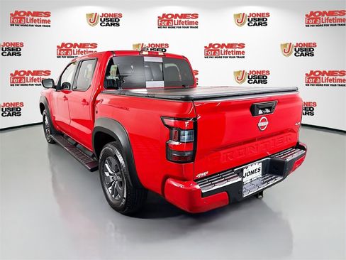 Certified 2025 Nissan Frontier SV w/ SV Convenience Package image 2