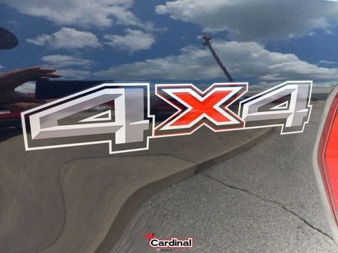 Used 2022 Ford F150 XLT image 37