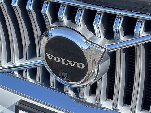 Used 2023 Volvo XC90 T8 Plus image 27