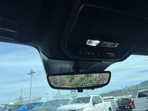 Used 2024 Chevrolet Blazer EV RS image 25