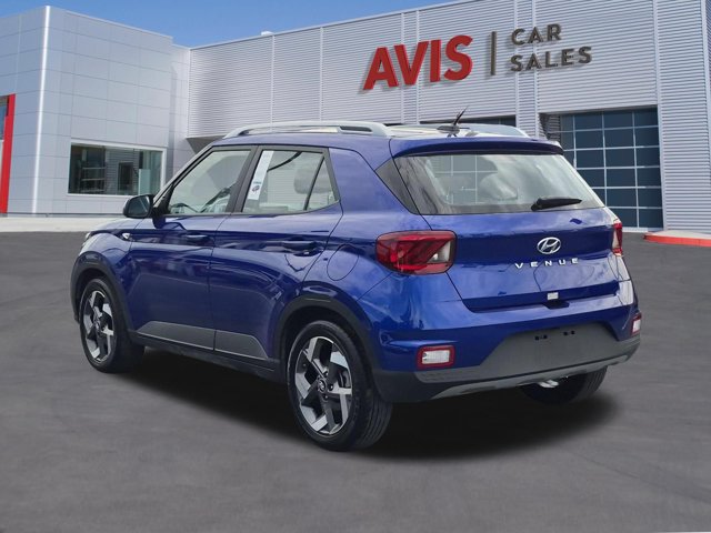 Used 2025 Hyundai Venue SEL FWD image 9