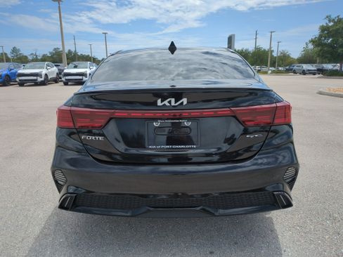 Certified 2022 Kia Forte GT-Line FWD image 5