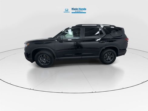 New 2026 Honda Pilot TrailSport image 7