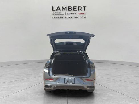 New 2026 Buick Encore GX Avenir w/ Avenir Technology Package AWD/4WD image 9