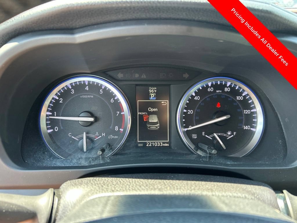 Used 2015 Toyota Highlander Limited Platinum FWD image 10
