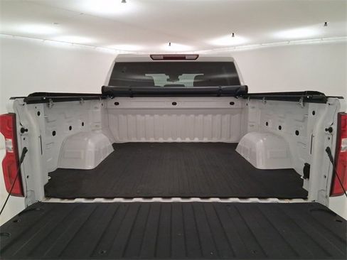 Used 2023 Chevrolet Silverado 1500 LT Trail Boss image 17