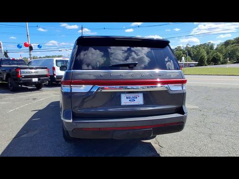 Used 2024 Lincoln Navigator L Black Label AWD/4WD image 7