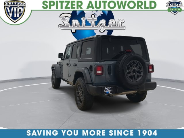 Used 2024 Jeep Wrangler Unlimited Sport AWD/4WD image 13
