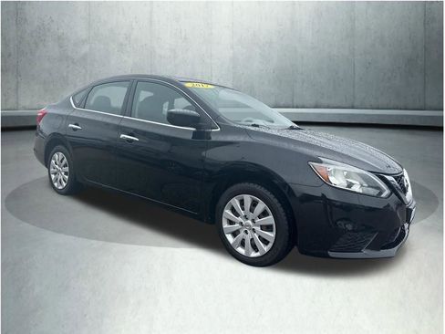 Used 2017 Nissan Sentra SV FWD image 8
