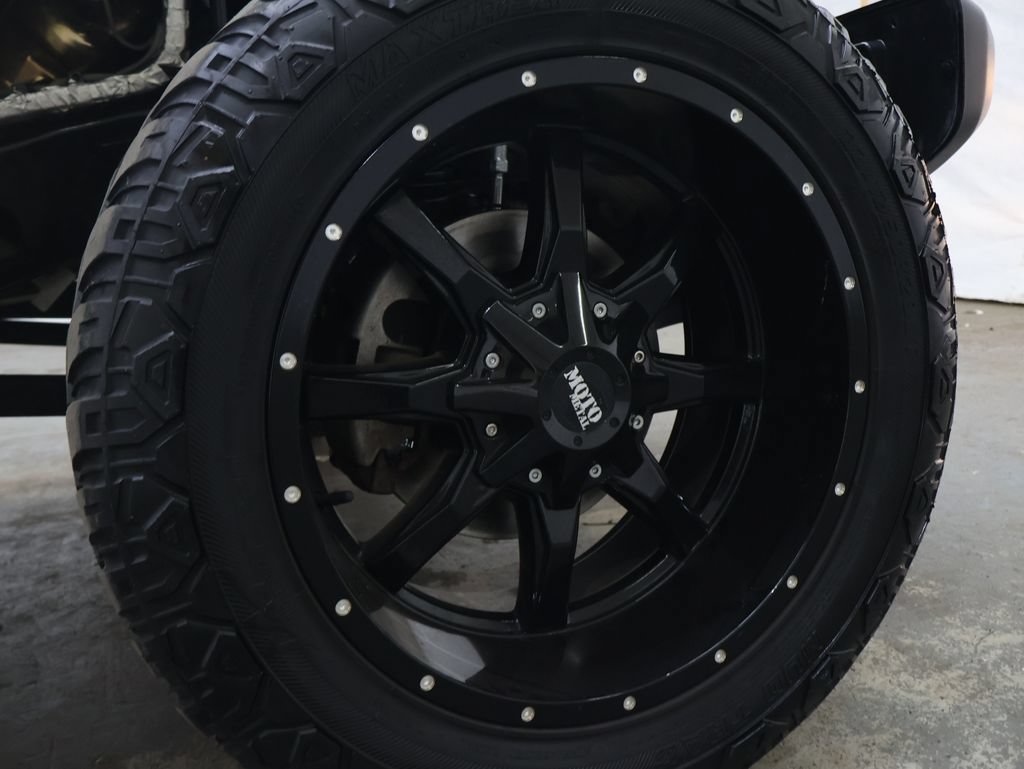 Used 2021 Jeep Wrangler Unlimited Sahara AWD/4WD image 33