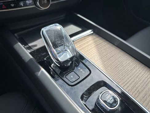 New 2026 Volvo XC60 B5 Plus w/ Protection Package Premier image 14