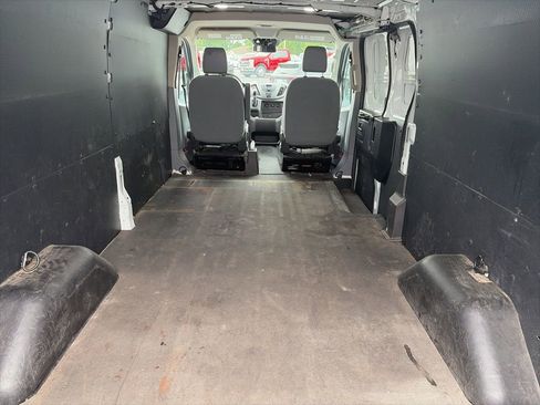 Used 2019 Ford Transit 150 148 Low Roof RWD image 7
