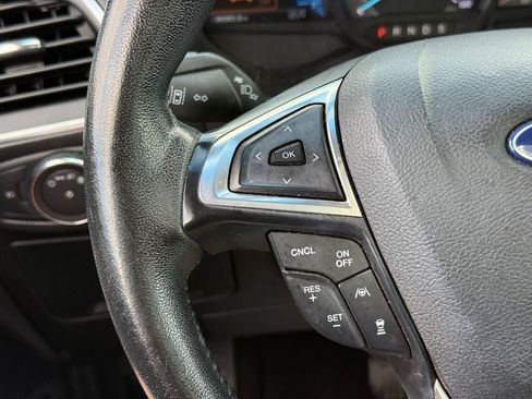 Used 2019 Ford Edge Titanium w/ Equipment Group 301A FWD image 20