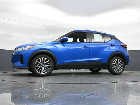 Used 2024 Nissan Kicks SV FWD image 43