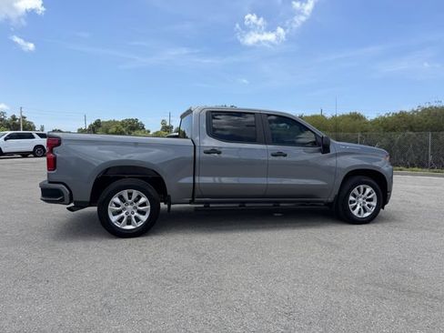 Used 2022 Chevrolet Silverado 1500 Custom RWD image 4