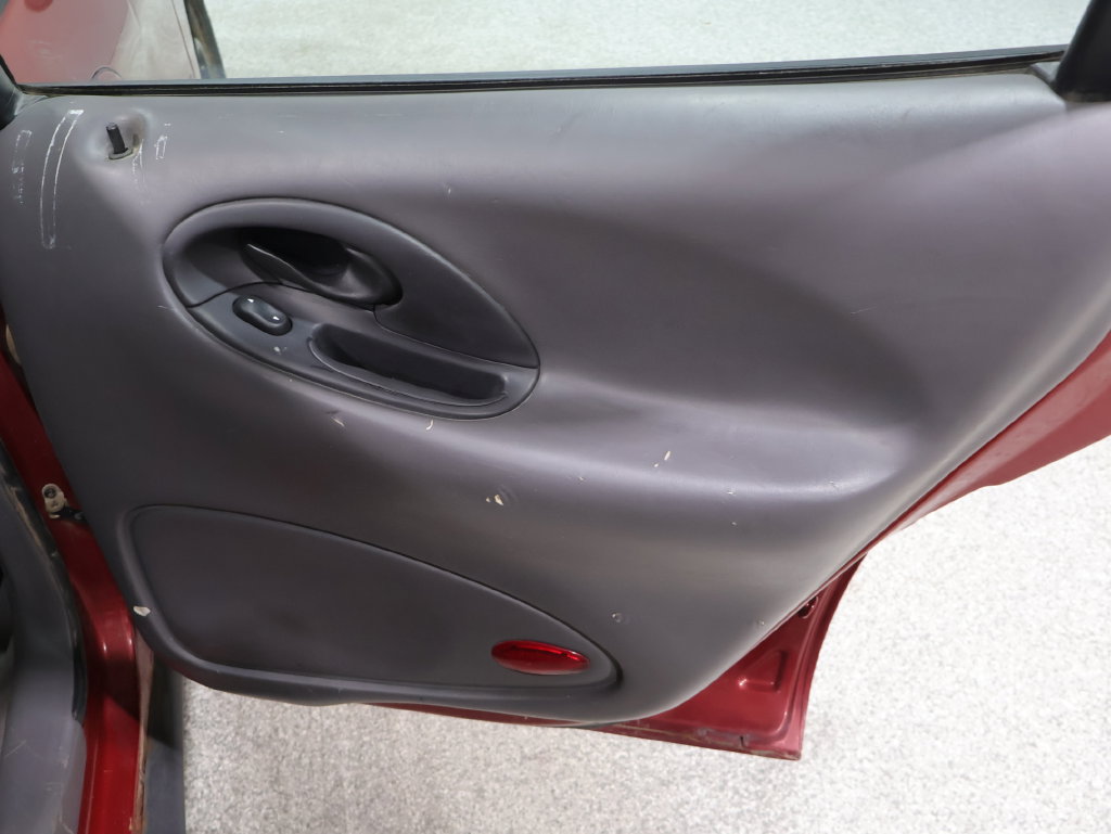 Used 1999 Ford Taurus SE FWD image 20