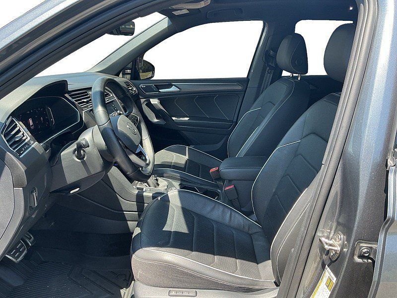 Used 2015 Volkswagen CC Sport FWD image 9