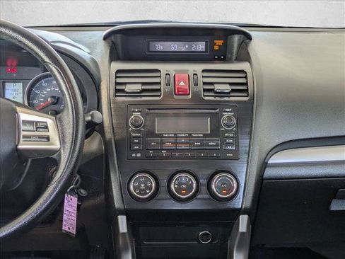 Used 2014 Subaru Forester 2.5i AWD/4WD image 13