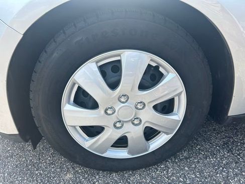 Used 2013 Ford Focus S image 9