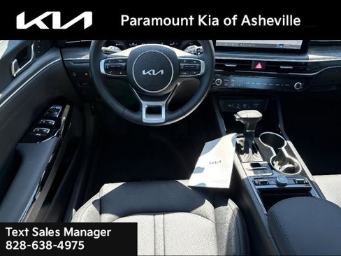 New 2026 Kia K5 EX image 25