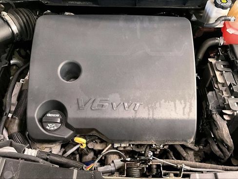Used 2020 Chevrolet Traverse LT w/ LT Premium Package FWD image 31