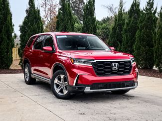 Certified 2025 Honda Pilot EX-L video 2