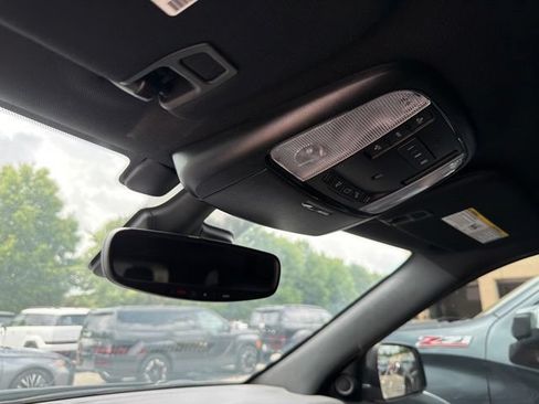 Used 2024 Dodge Durango GT RWD image 20