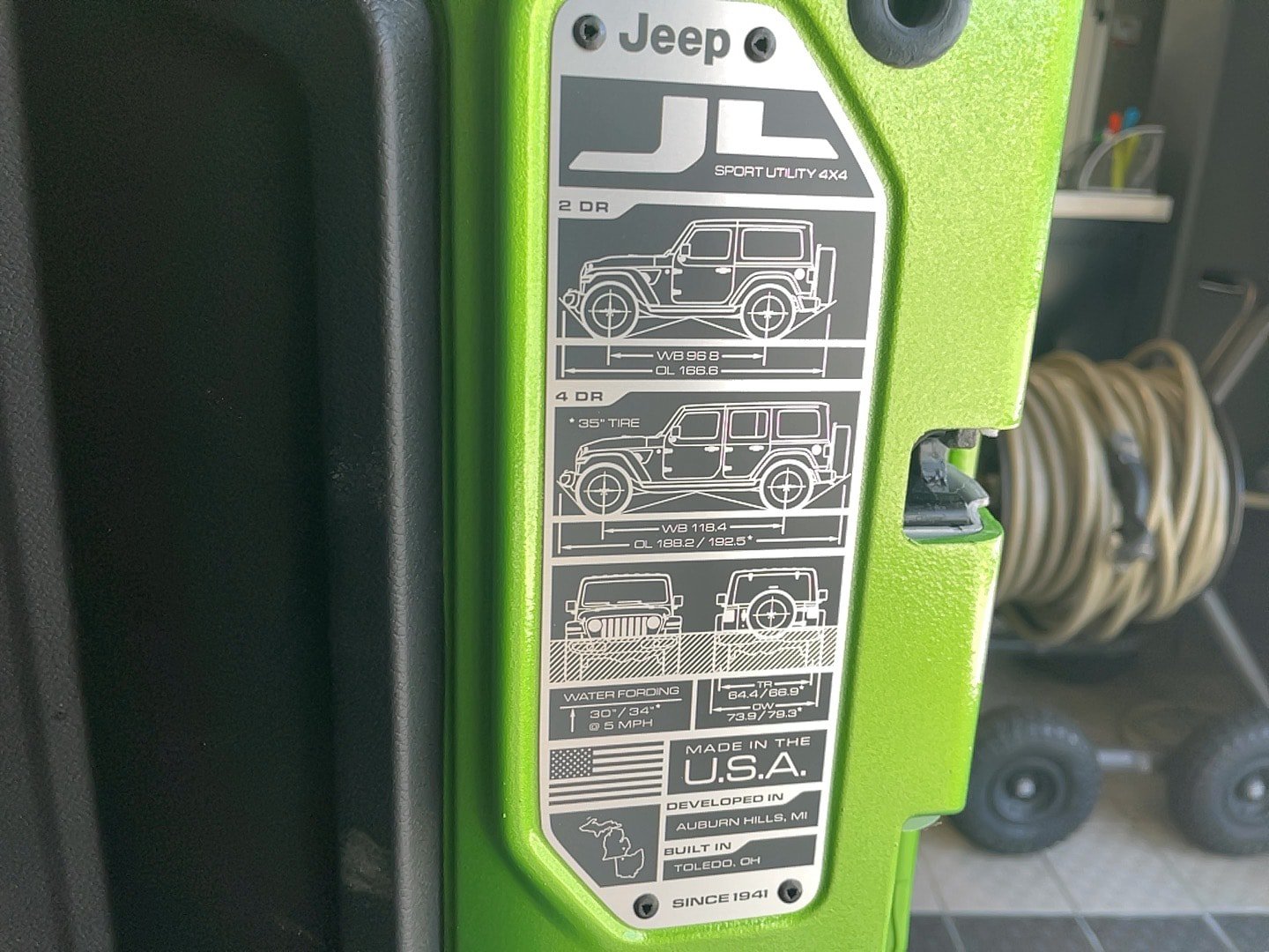 Used 2025 Jeep Wrangler Unlimited Sport AWD/4WD image 7