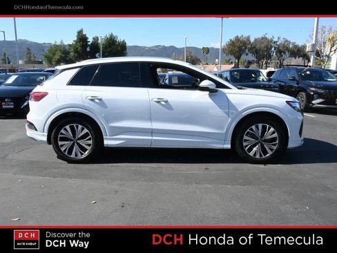 Used 2023 Audi Q4 e-tron Premium Plus w/ Premium Plus image 5