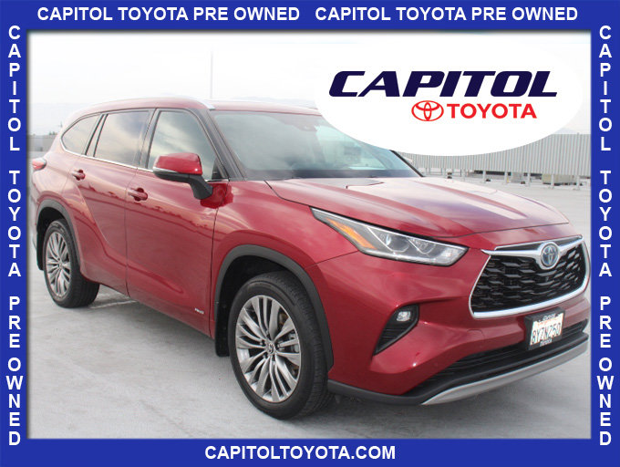 Used 2022 Toyota Highlander Platinum AWD/4WD image 1